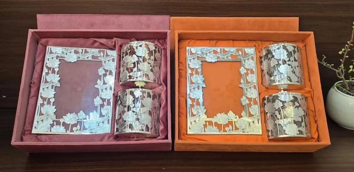 Artistic Metal Gifting Set